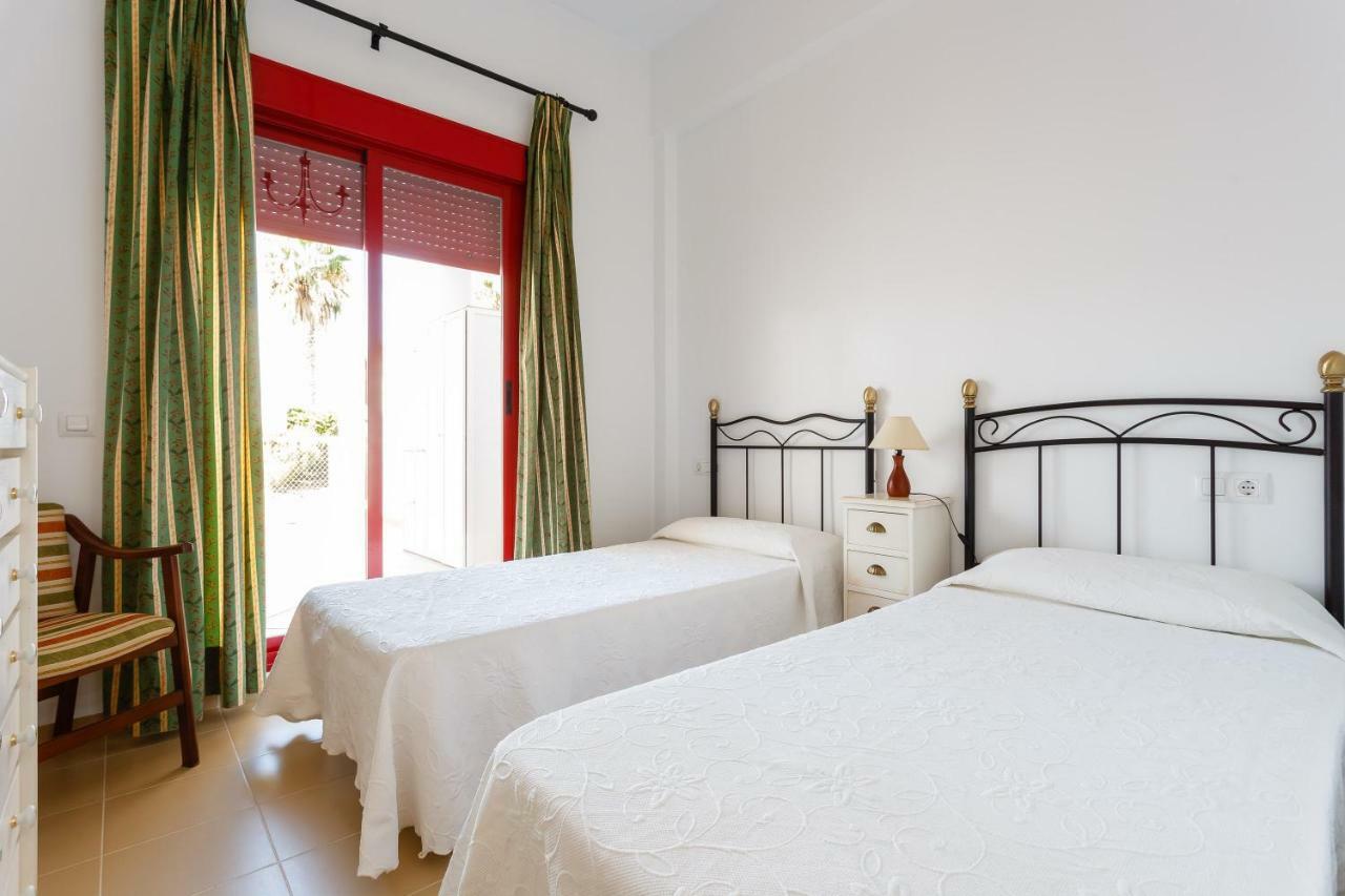 Bonito apartamento en campo de golf con piscina Sanlúcar de Barrameda Exterior foto